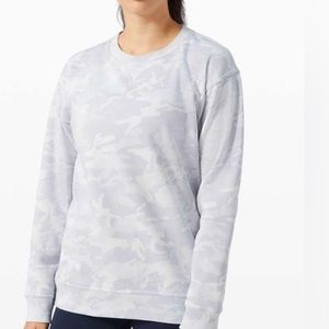 Women's Lululemon Sweatshirt